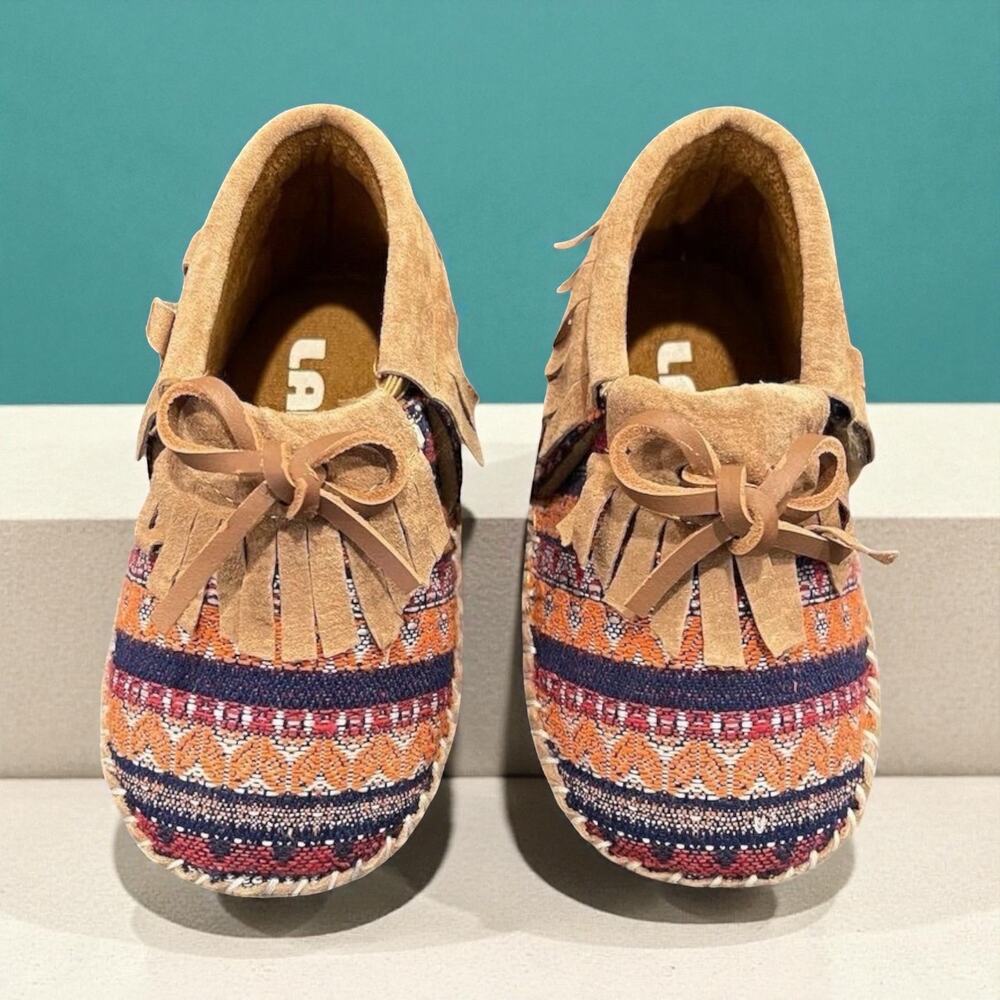 Lamo Kids Fringe Moccasin Booties Size 12-18 mos